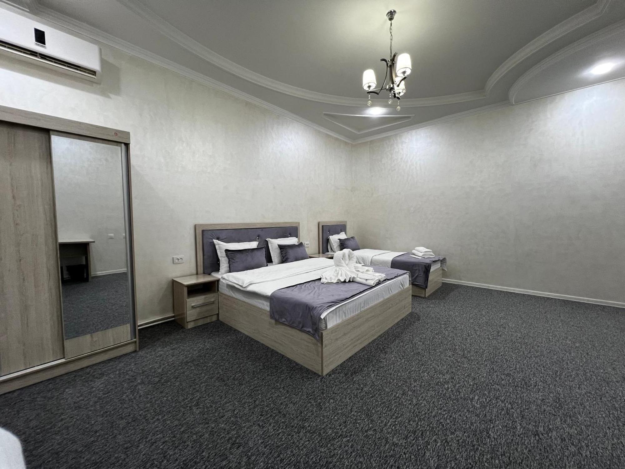 Art Tashkent Hotel Bagian luar foto